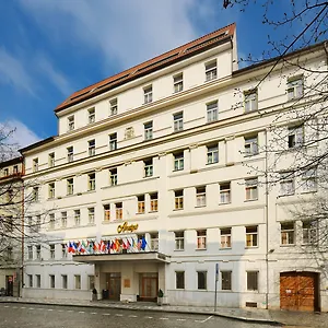 4* Hotell Ametyst