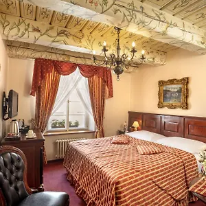 4* Hotell U Zlateho Stromu By Bhg