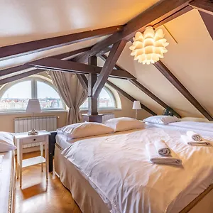 4* Lägenhetshotell Janackovo - Riverside